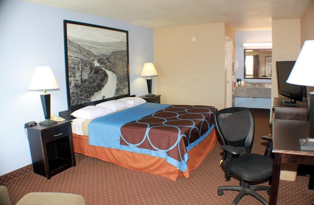 Hill Country & - New Braunfels, Gruene 3* New Braunfels