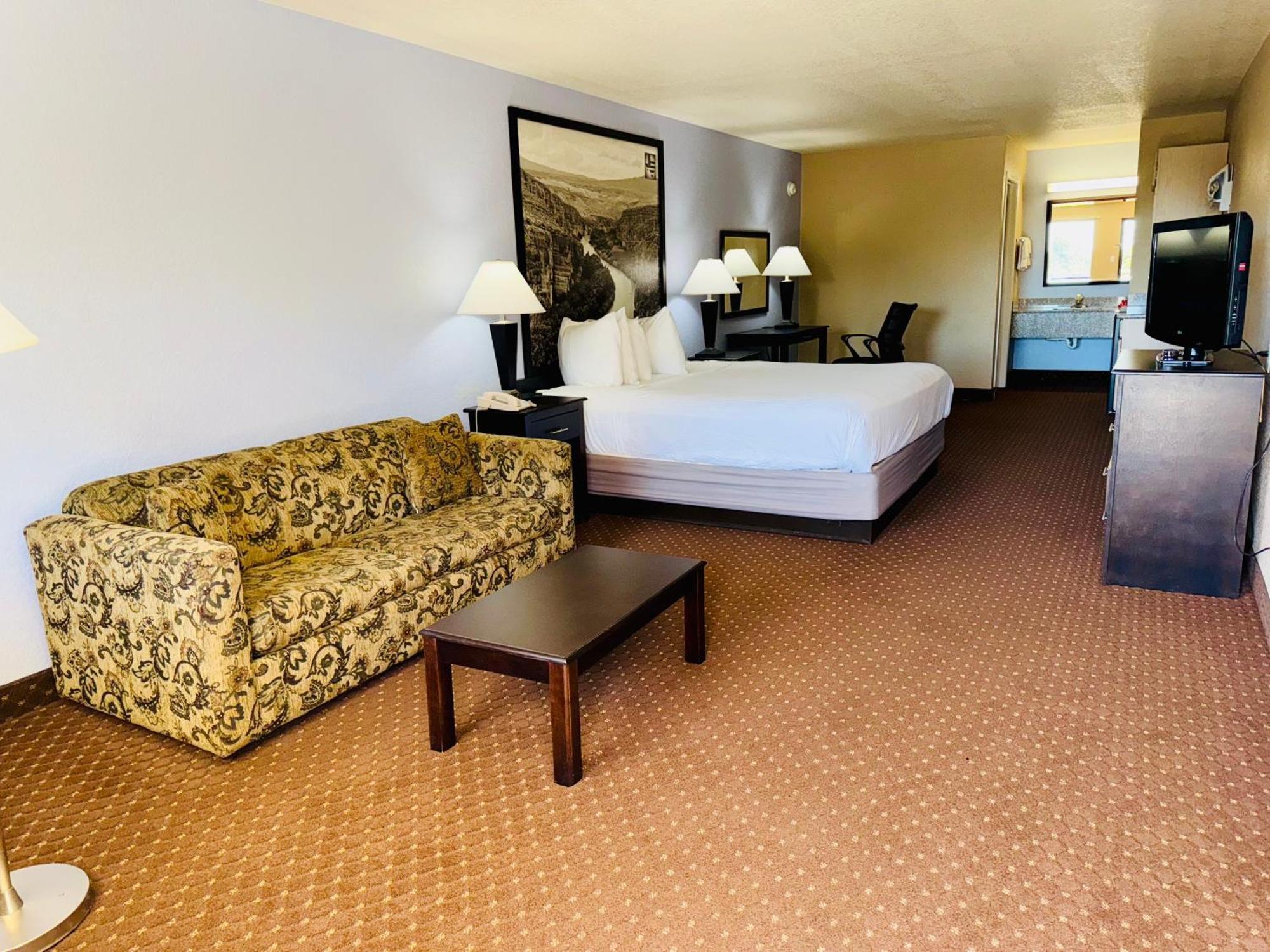 Hill Country & - New Braunfels, Gruene Hotel